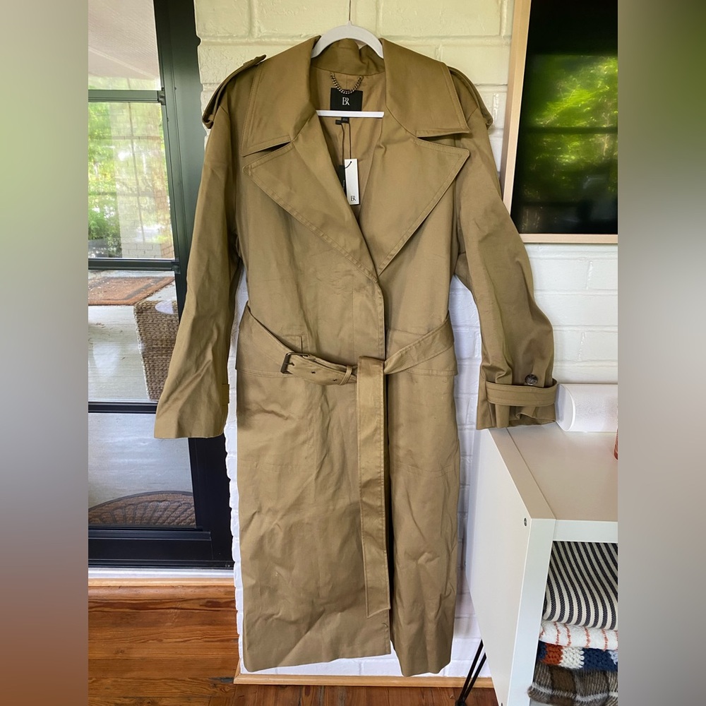 Banana Republic NWT Tan Trench Coat